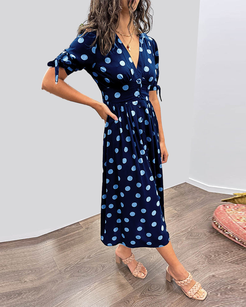 Fauve- Chic Dress with V-neck and dots