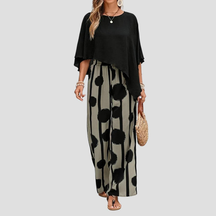 Lacey - Asymmetrical top and neutral printed trousers