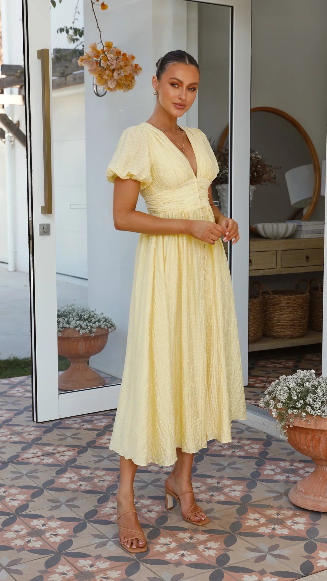 Skylar - Chic Maxi Dress