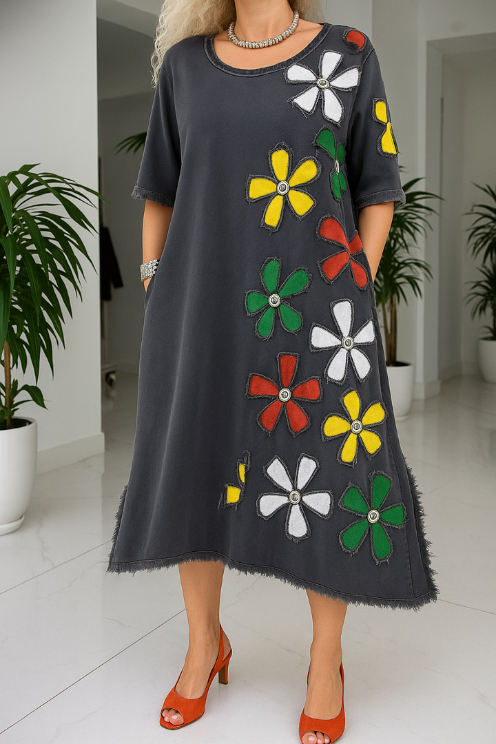 Judit - Floral Breeze Casual Dress