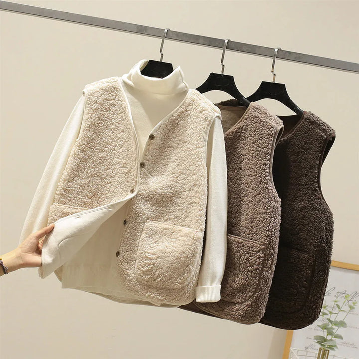 Luna | Elegant Classic Cardigan