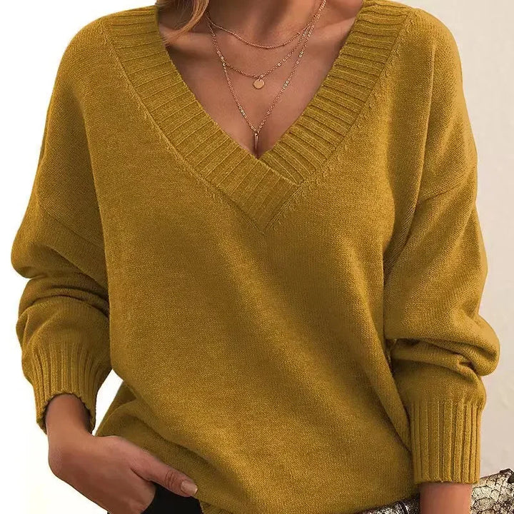 Anna – Knitted Sweater with V-Neck