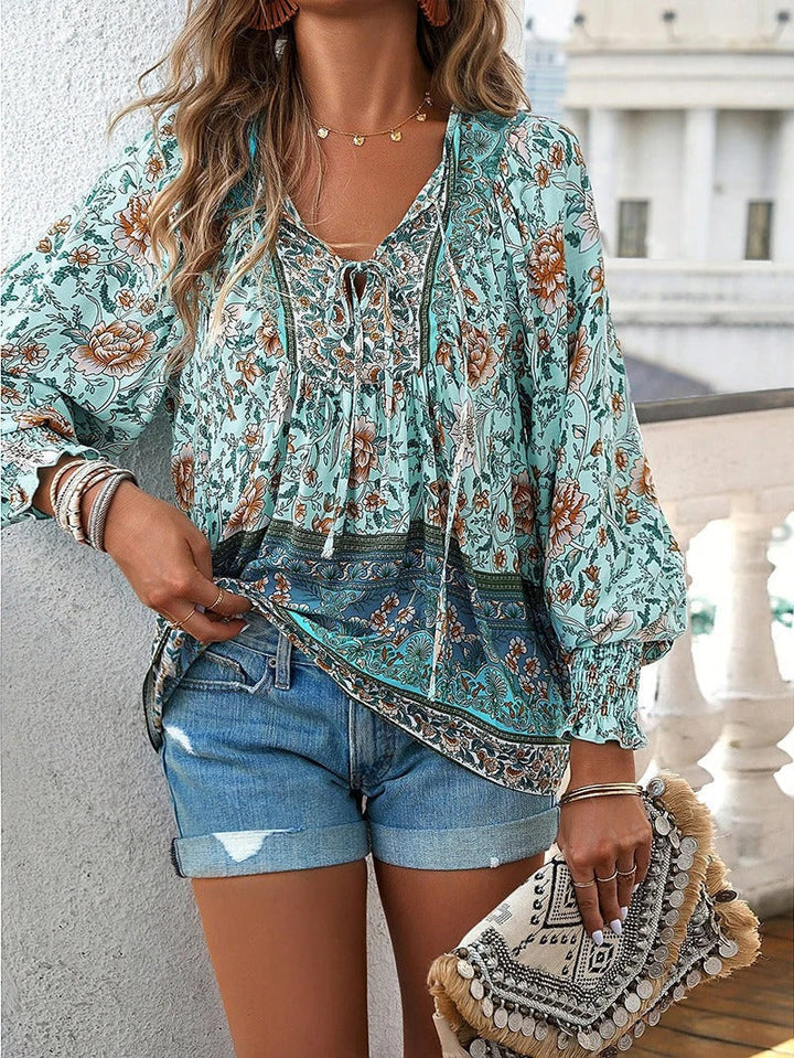 Helena -  Chic Floral Top