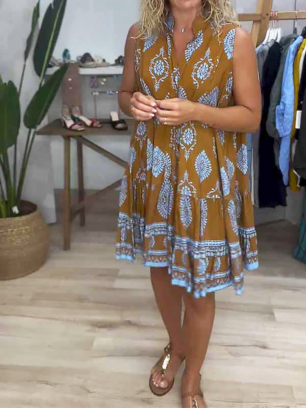 Hana - Chic V-Neck Dress