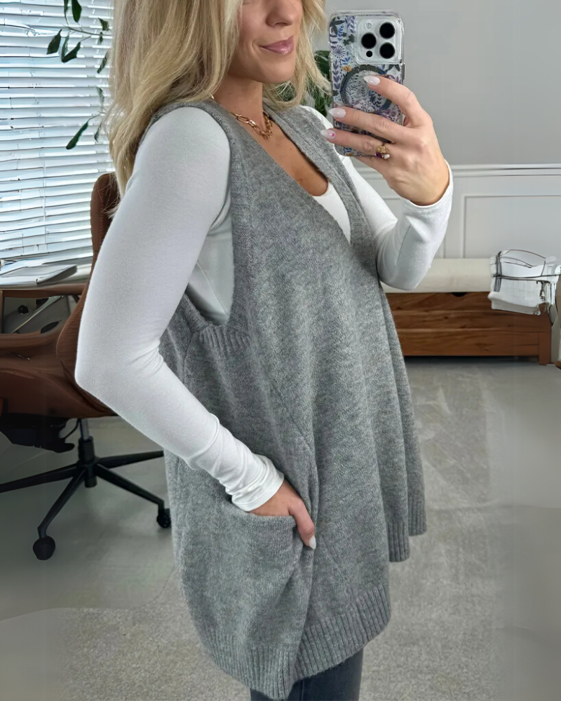 Arola – Cozy Knit Layer with Flattering Coverage