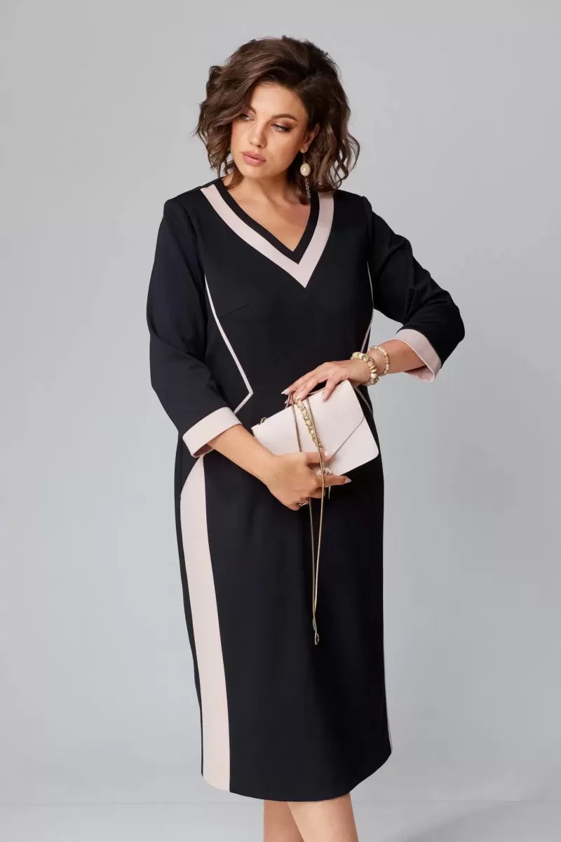 Margaret – Effortless Elegance with a Tummy-Friendly Fit