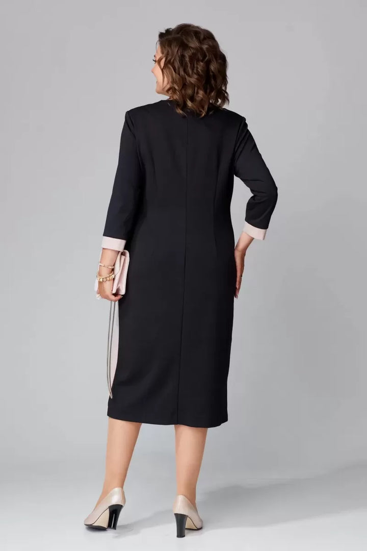 Margaret – Effortless Elegance with a Tummy-Friendly Fit