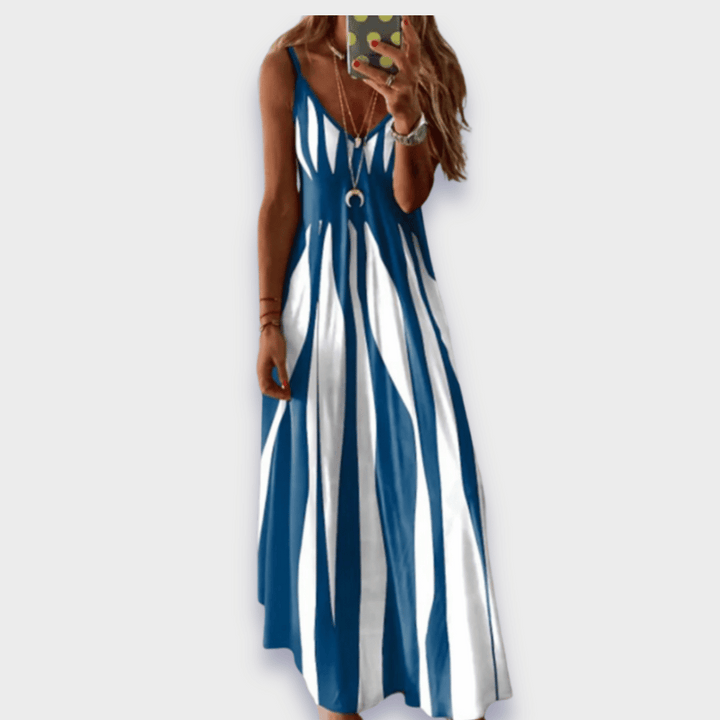 Claudia – Elegant Dress for Confidence & Comfort