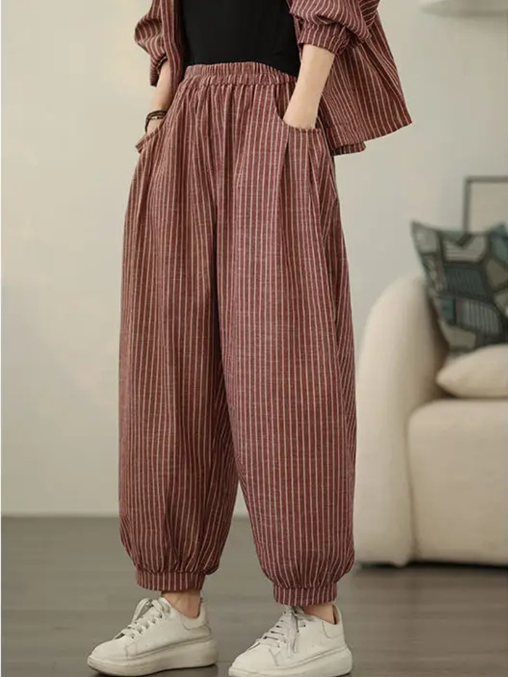Jasmin - Chic Pinstripe Co-ord Set