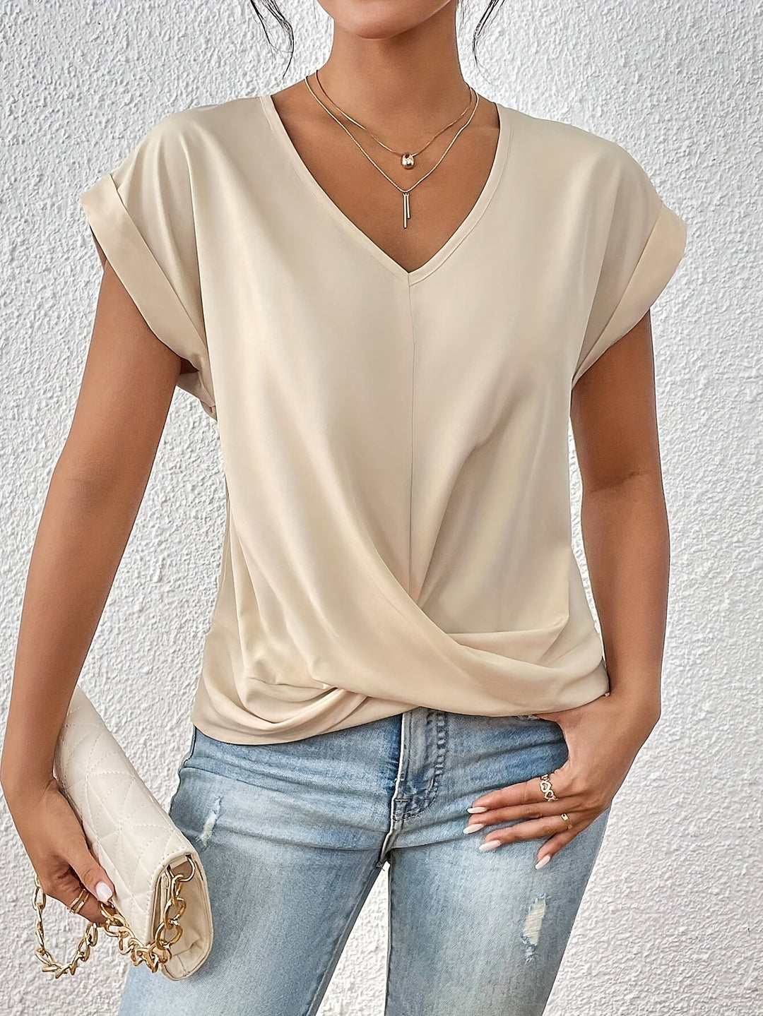 Zoe -  The Sweetheart Neckline Casual T-Shirt