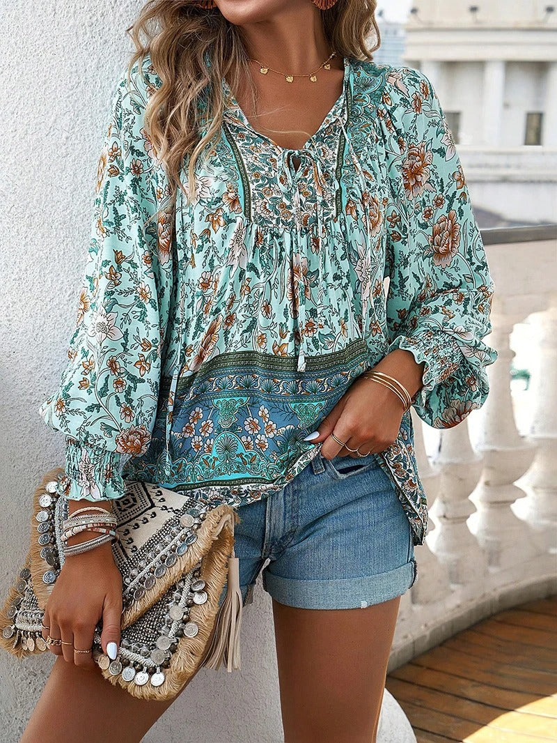 Helena -  Chic Floral Top