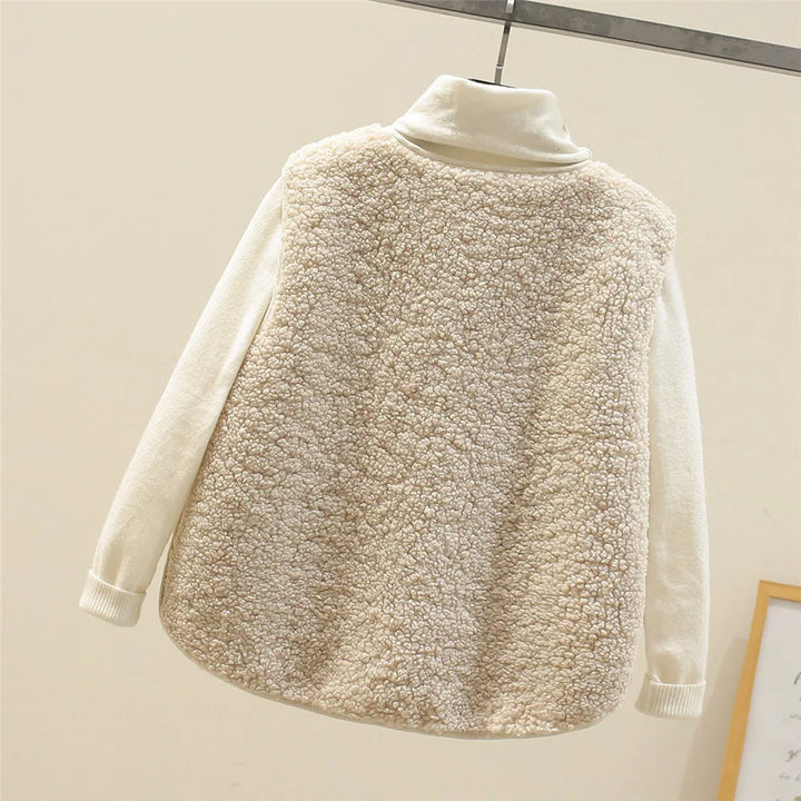 Luna | Elegant Classic Cardigan