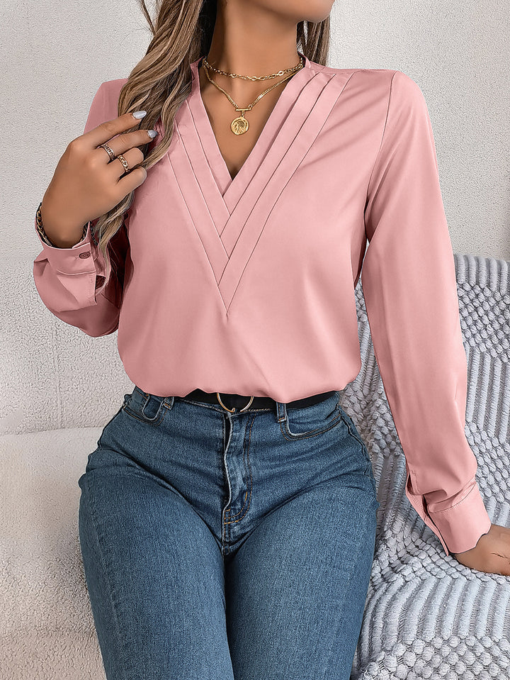 Lizzy – The Elegant V-Neck Blouse