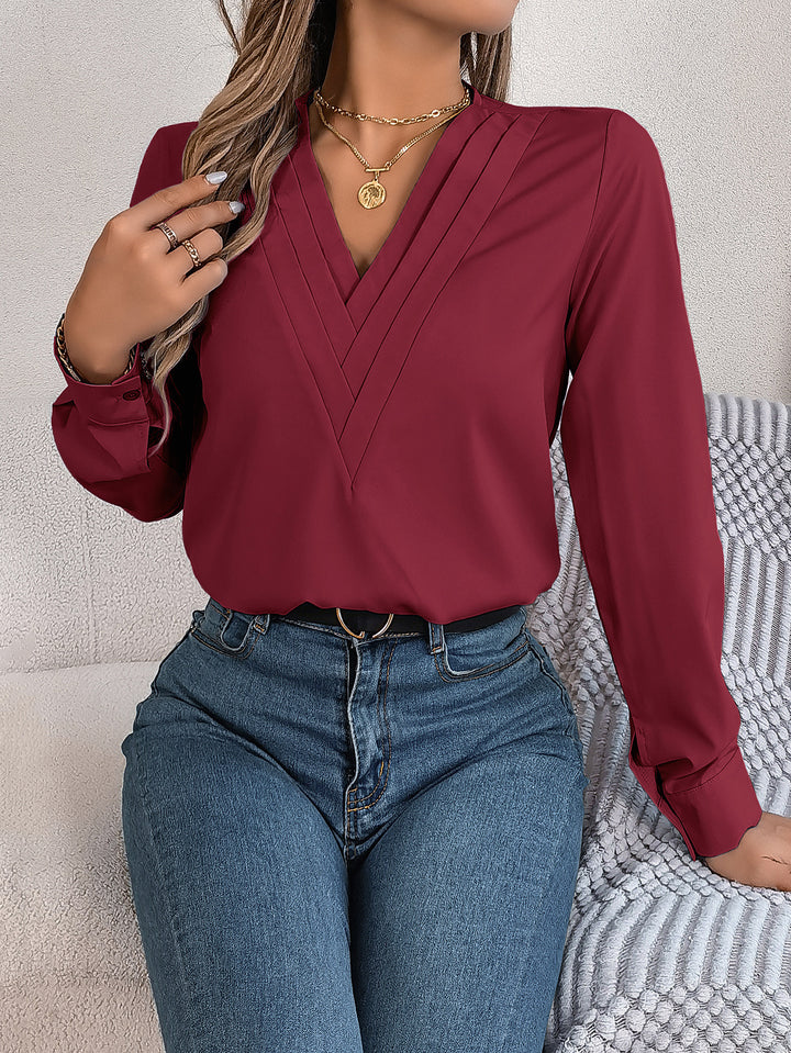 Lizzy – The Elegant V-Neck Blouse
