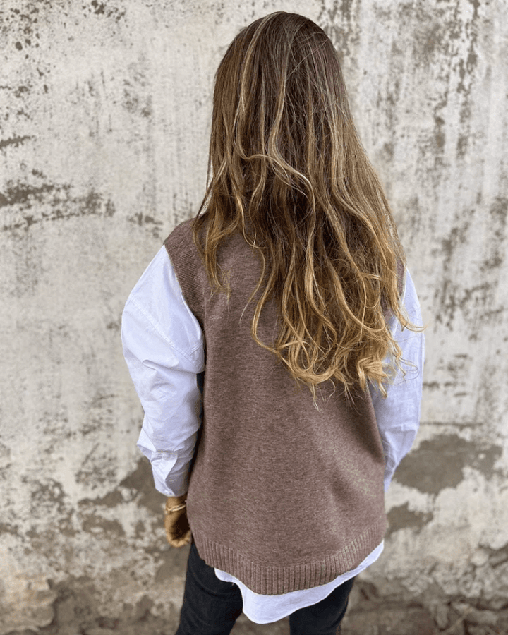 Finja – Cozy & Flattering Vest