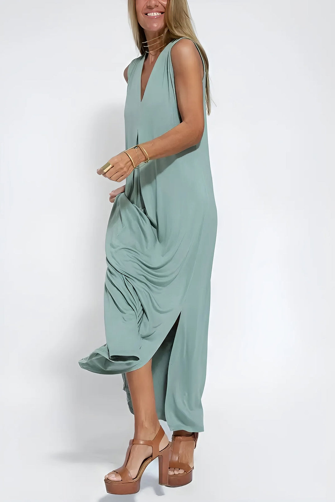 Celine – Flattering Elegant Dress for Confidence & Comfort